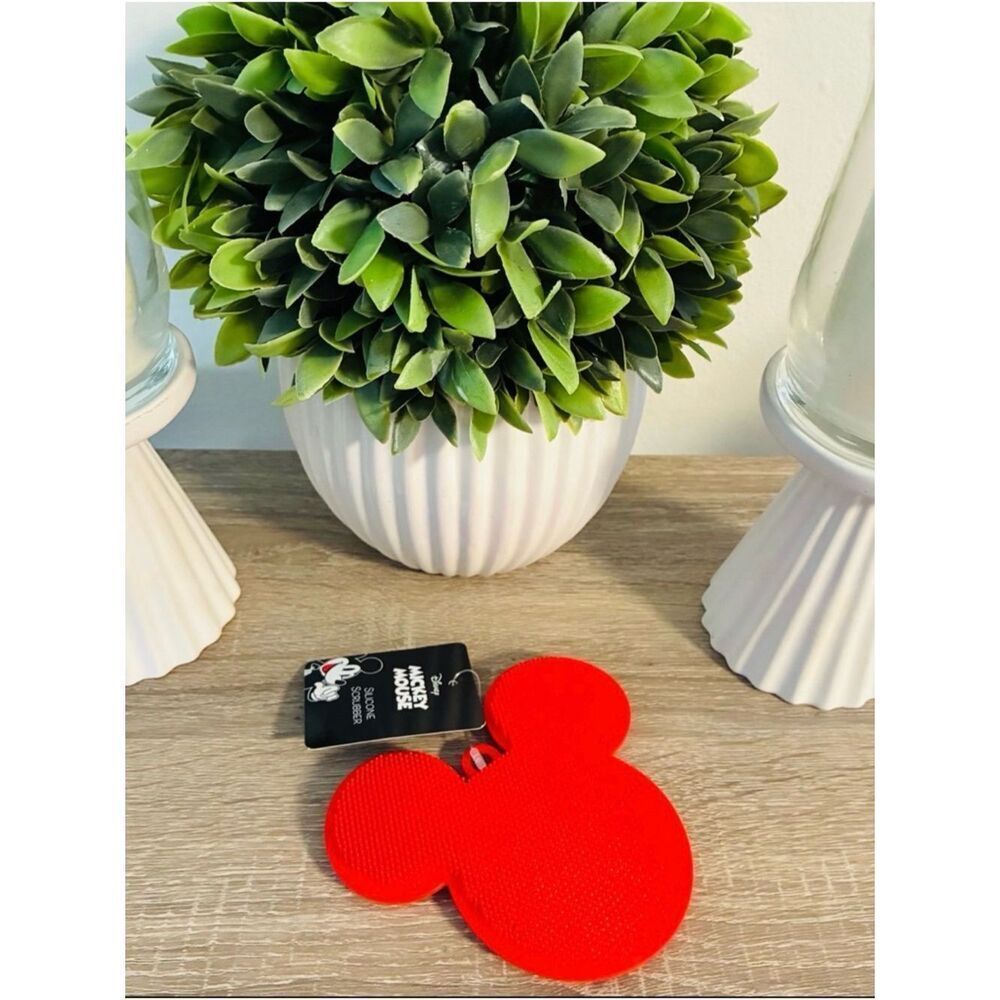 New Disney Red Mickey Mouse Silicone Cleaning Pad